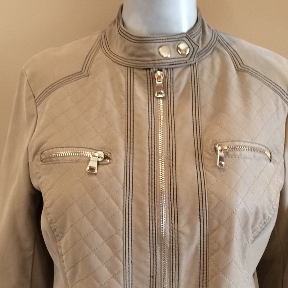 Suede jacket - Picture 2 of 8